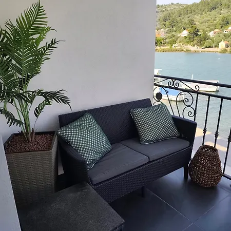 Korcula شقة